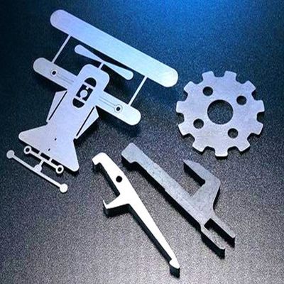 OEM 사용자 지정 고품질 알루미늄 스테인리스 스틸 시트 금속 제조 레이저 절단 금속 부품 및 용접 서비스